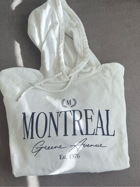 Zara White Hoodie with Navy 'Montreal' Print
